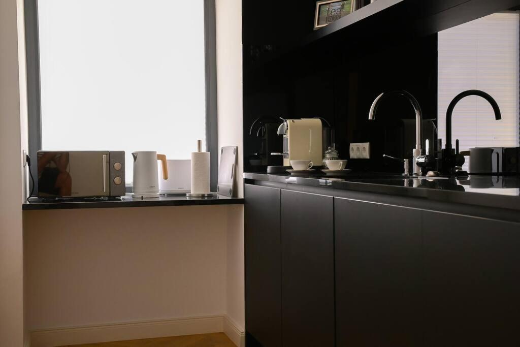 Gemuetliches Und Modernes Apartment,44 M² Vienna Luaran gambar